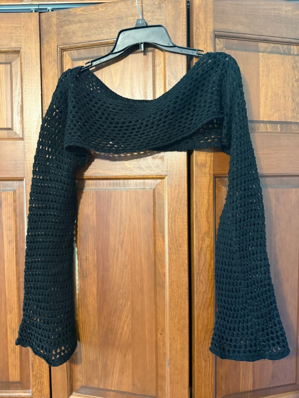 🛍 Black Off-the-Shoulder Crochet Sweater